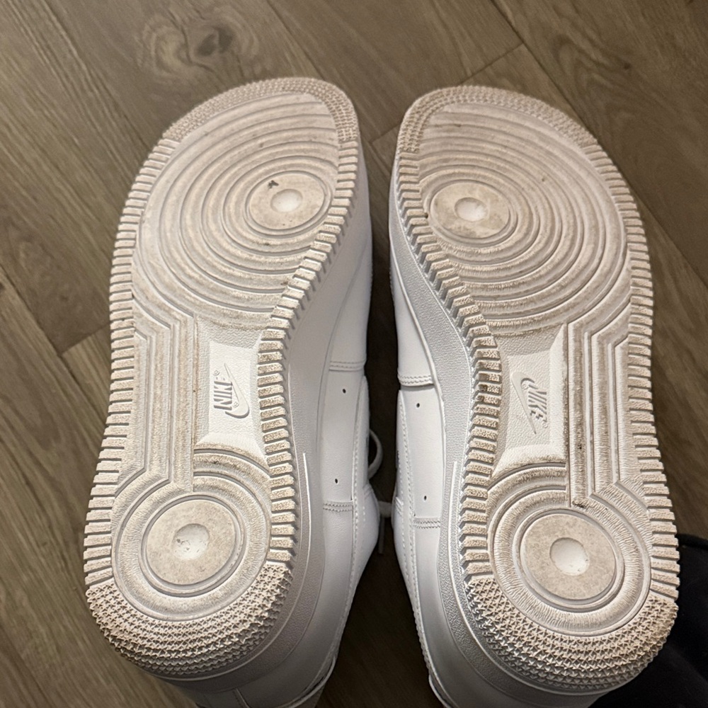 Nike Air Force 1 Flyease Triple White Leather Sneakers - Picture 8 of 10